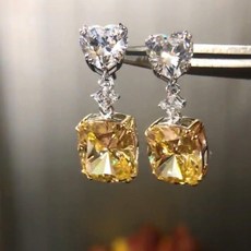 모이나사이트귀걸이