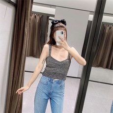 b7139c4f14067601c7624c1d27582e47b082197d21a30d19fd7c8ec4db7b.jpg