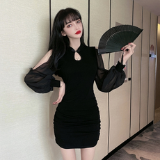 파티 슬림 룩 원피스 클럽 커플여행 펜션에서 입고 폴라로이드사진찍기용