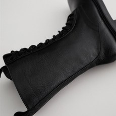 자라 ZARA 레이스업 레더 플랫미들부츠