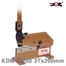 e02163c45e09fe6a9bbdb25eeb7d4e91177a3e491fd7e376b7290733b859.jpg