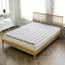 1a29715de759d1b31c6f9ee9ebc4eeb369b7aed65bb3b7ba6bbcf1d53ca5.jpg