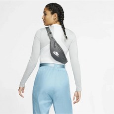 나이키메신저백