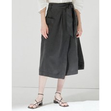 헤지스 여성 20SS 블랙 스트랩 스커트 HSSK0B732BK