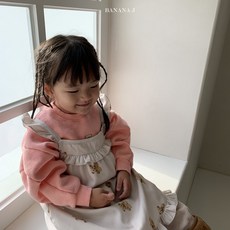 519c698fc88df635c06042bd8a661fd31644f9d6b7a77ce1c53d8a8d425d.jpg