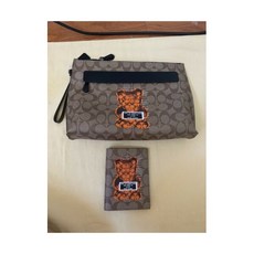 NWT COACH Carryall Pouch & Matching Passport Case in Signature with Vandal Gummy
