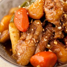 [에이치에스컴퍼니]국내산 달달양념구이 닭날깨찜 캠핑고기 1kg, 1개