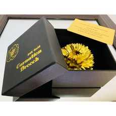 골드카네이션브로치