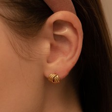 세르쯔 여성용 니트 볼 텍스처 원터치 귀걸이