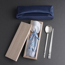 은수저 1벌 70% 복띠 칠보 홍색 청색 수저 젓가락 1인용 전통 칠보 조각 고급 명품 수저 예단 생신 vip 외국인 선물 답례품 기념품, 은수저1벌 홍색+보자기포장(핑크)
