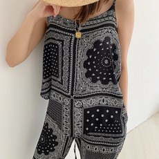 998ca0ddf98ab31f100aa9bd9a7b16d49869a1da38fb8a23761bc64dd1a1.jpg