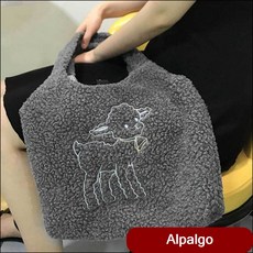 8aa7b02d281dd27cad20f961ea600803cdcdbb44b2e16bc8306c1ce79eea.jpg