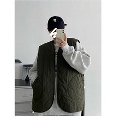 디에세오스타 남여공용 빅사이즈 경량 누빔 조끼 패딩