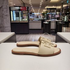 토리버치이네스슬라이드