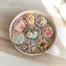 설날 추석 설 명절 연말 신년 크리스마스 수능 수제 유투브 꽃 결혼 예단 상견례 남자친구 부모님 첫인사 어르신 거래처 부모님 교수님 어르신 고급 화과자 선물세트 답례품, 8구, 1개