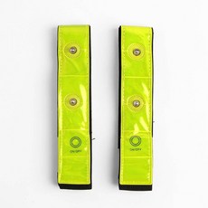 디자인랜덤 자전거 안전띠 2P 밤운동 운동소품 산행 야간운동 야간등산 안전암밴드 안전팔찌 등산용품 라이트팔찌 라이딩용품 생활안전용품 밤운동 스포츠용품 안전용품 운동용품 야간라이딩 운동소품 산행