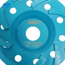 dd463b5070273777479da36e7fd2345e609f847cfdf16ccc73c3cfd47a9a.jpg