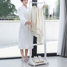 옷에거는안경걸이