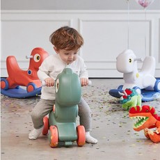 베네베네아기목마