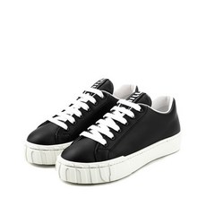 미우미우스니커즈