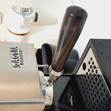 가찌아바텀리스