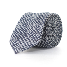 바쏘옴므넥타이