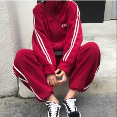 bf437c65d0b18b9651ee9a976f0294215b0beb81bfb6c8bd7b861383fc5a.jpg