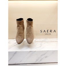 d722fd2a785f51ace43fc45db6cc57cbde0606964a938a65c23892153ae7.jpg