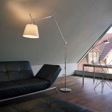 아르테미데톨로메오 아르떼미떼톨로메오 마이크로