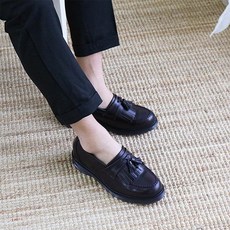 남성테슬모카신