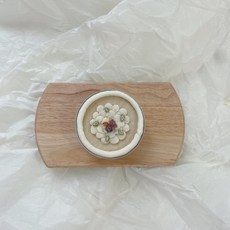 2025년 강아지 크리스마스케이크 반려동물 수제 미니컵케이크 고구마케이크 9cm 11cm 미니케이크 연말파티케이크 강아지수제케이크 주문제작, 1개, 200g, 떡국케이크(닭토핑)