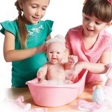 신생아목욕시키기