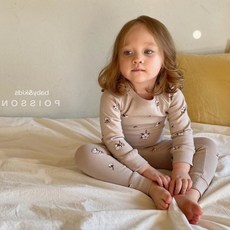 8145ef5ee7cbfd27c3c299794cf9fc5668fc474e4d4e611321267954ee56.jpg