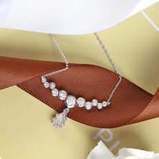 발렌티노진주목걸이