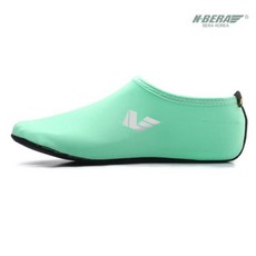 뉴베라솔리드아쿠아슈즈