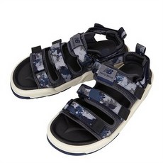 뉴발란스카라반