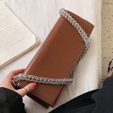 워커우먼 체인스트랩 사각 심플 레더 숄더백