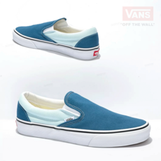 반스슬립온네이비