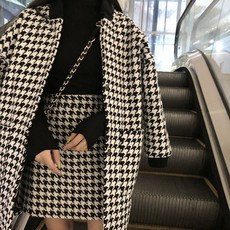 럭셔리 모직 하운드 체크 겨울 루즈핏 노카라 하프 코트 하이 웨스트 미니 스커트 시크 오피스 모임룩 투피스