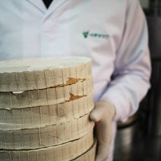 참깨 들깨 깻묵 10kg 천연사료 소 닭 사료 낚시용 새먹이 텃밭 거름용, 들깨10kg, 1개