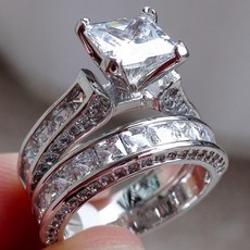 국산자수정반지