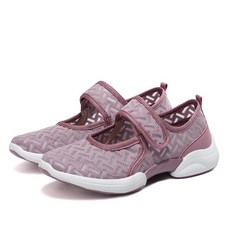 여자구찌스니커즈