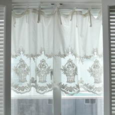 꼬떼따블샹들리에