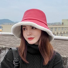 e02b35b451e7033128a54f563ad967beabb2e1633a2c766e9680316b741b.jpg
