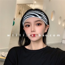 50e47c751dad5421c31f8a5beef3ff5901d0354b6c5607106cf7c564a675.jpg