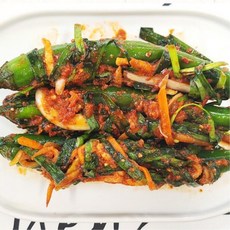 깊은 맛의 향긋하고 시원한 국내산 전라도 오이고추 소박이 1kg / 저염 핵폭탄 집에서, 1개