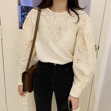 드레스날다 청초한 펀칭자수 퍼프소매 블라우스(mbl1400)