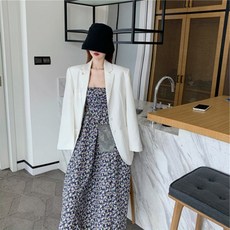 f443687b518c2f2aef87ac65a76d064c4a2c736fabb45df3c4c2208265c9.jpg