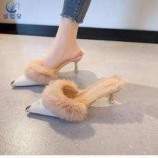 셀럽당 털북숭이 하이힐 여 기모 뾰족반죽신발 겨울 미들 힐 슬리퍼