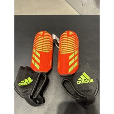 아디다스프리데터엣지매치신가드